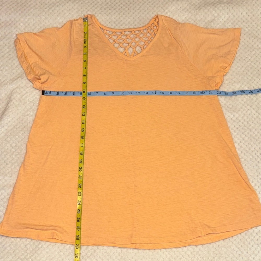 👚 EUC Lane Bryant Crochet Back Tee – Women’s 14/16 – Orange Short Sleeve Top - Picture 2 of 6